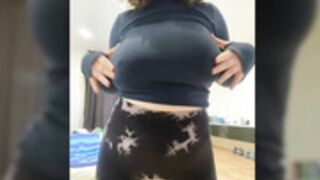 Hot_Sisters big tits and ass