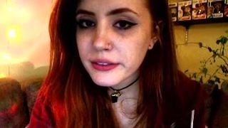 Ellaaa_'s webcam recording (spanking)