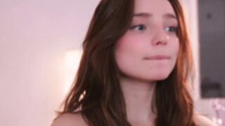 Floret_joy bite her own nipples