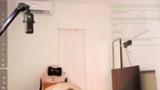 annieguzman_ 2025-03-09 3