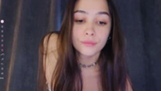 a_p_p_l_e_2025-03-15_15-12-22_595-001