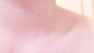 Yui-ch shower play in PVT