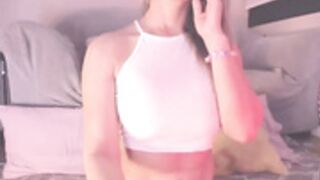 Samantha Rendon latin fit model public time