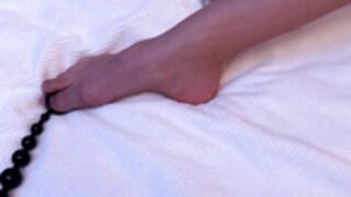 Ave Estel Solo Fingering On Bed With Buttplug