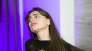 Hoolybunny feet and blowjob