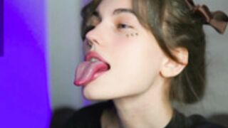 Hoolybunny ahegao closeup and tits drooling