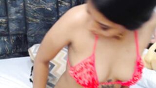 loretahorny latina indian super squirt anal dildo