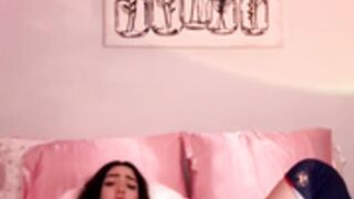 Jocelyynn- Bedtime