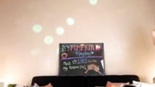 Aubri 171109 0000 NudeTease