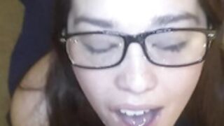 Geek GF wants cum