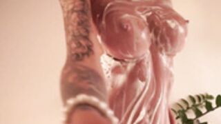 DreamAna whipped cream body rub