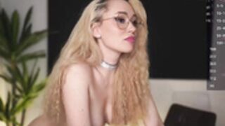 CB - vanessa_de_ville 357