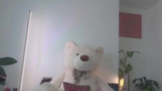 inti_pink 2025-04-07_16-04-44-003