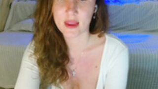 imcarrieberry_2025-04-07_21-36-54_401