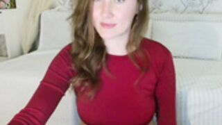 imcarrieberry_2025-04-06_21-04-47_115