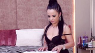 Sexy Alisha Pakari in lingerie