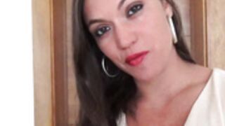 Alyssa Reece - Body Pee