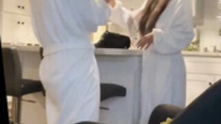 Sundaebundae plus Livfitt