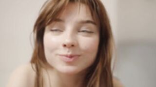 Floret Joy full naked private show