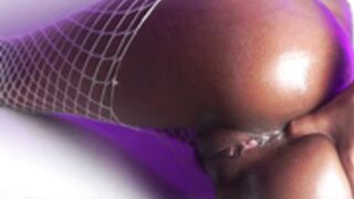 lilecchigirl asshole play fingering