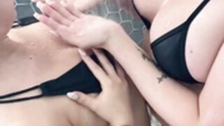joyy mei and friend asian sluts shower