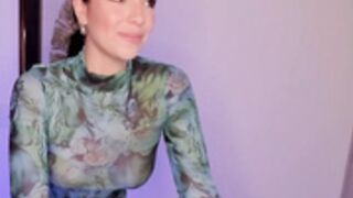 scarlett_baker pussy slip 1