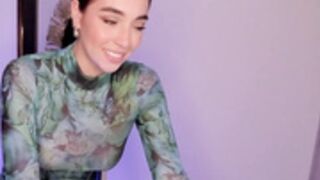 scarlett_baker pussy slip 2