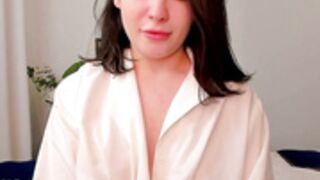 Emilyrose42 flash boobs 5 seconds
