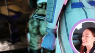 Ch33kymz getting off to mass effect porn