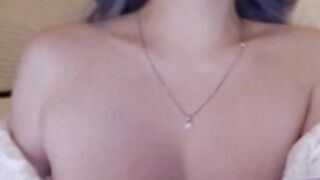 Sundaey Kurakurai Alice slide cherry into her pussy