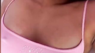 kittynobi scamming asian slut, doesnt do anything