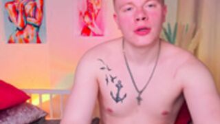 tomi_jess model fuck and cum 6