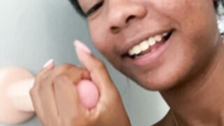 schw1ftylove big tits hairy puss twitch dildo