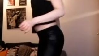 JYMYALANAH AMATEUR TV (STREPTEASE ALANAH)