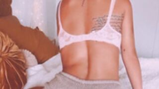 Sensual sunshine ass