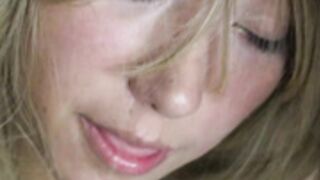 wendy_daniela nipple peeks