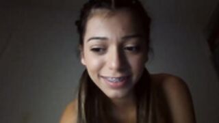 gia05valentina nude pussy tits tampon braces