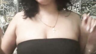 Hot milf bigg tits