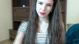 Benaturally Dances and shows off her ass