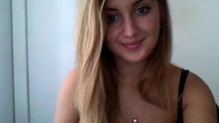Tianna95 / Ellie16 Super-gorgeous brunette teen