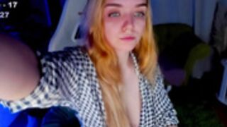 Janet_Coy (oops tit flash)