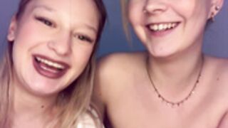 Emilieflair - showing big boobs