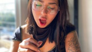 MaFeR ALvaReZ pide ayuda al profe y da algo a cambio