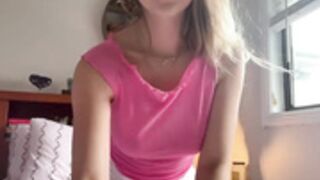 Kittengirlxo Skin Tease