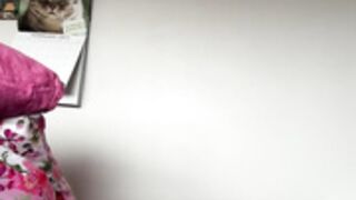 Kittengirlxo Topless Handbra Tease