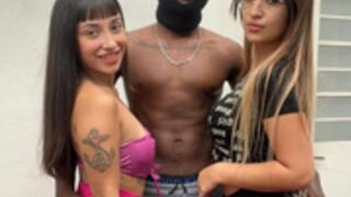 EvaaLoVe ♥ PaO DuLzUrA piden ayuda al grone y se las da