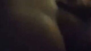 PePonS cuerneando al novio en el motel