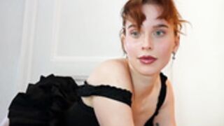 ellaa91 - Redhead angel having fun