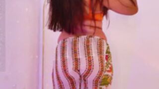 Ashalisha Nude Pussy Play and Squirt