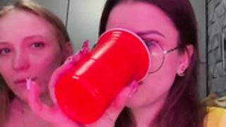 flipflapfap - hot lesbian sex show